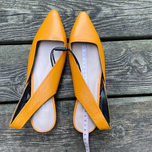 Shoes: Zara Orange Pointy Toe Slingback Flats with Mini Kitten Heel (Women's 9) - Picture 5 of 6